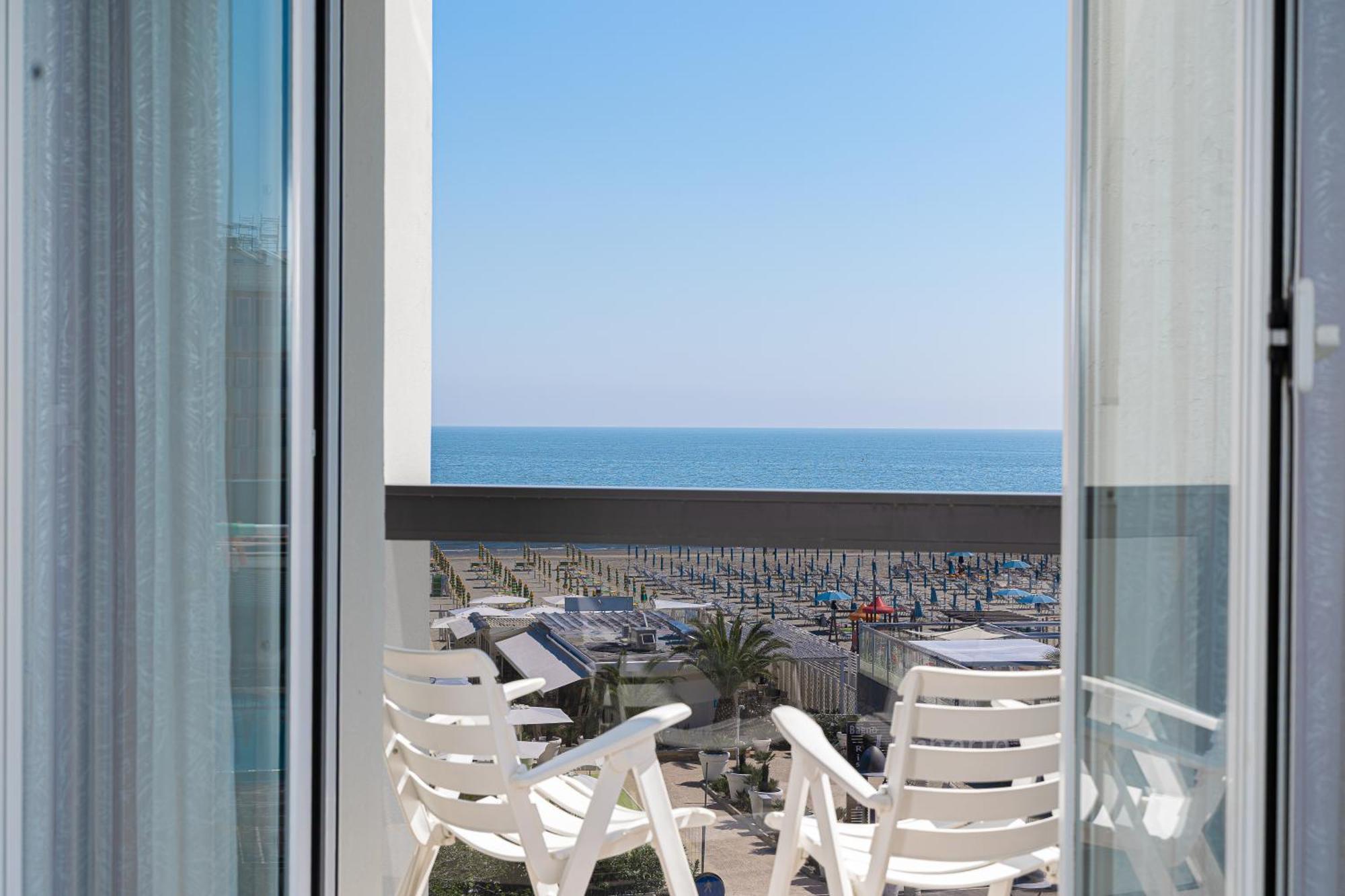 Hotel Oriente Milano Marittima Ngoại thất bức ảnh