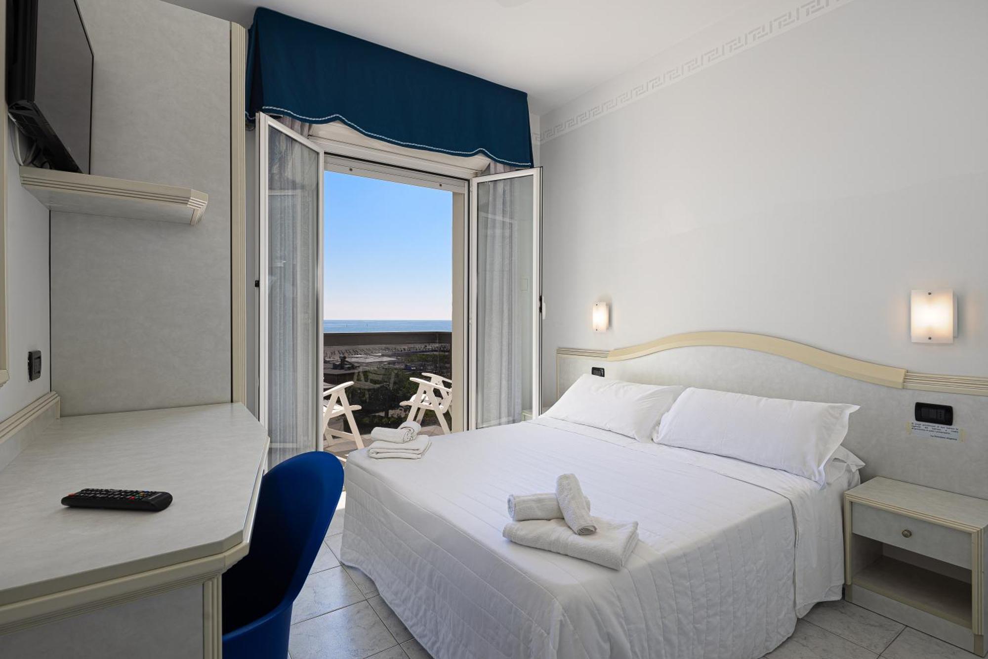 Hotel Oriente Milano Marittima Ngoại thất bức ảnh