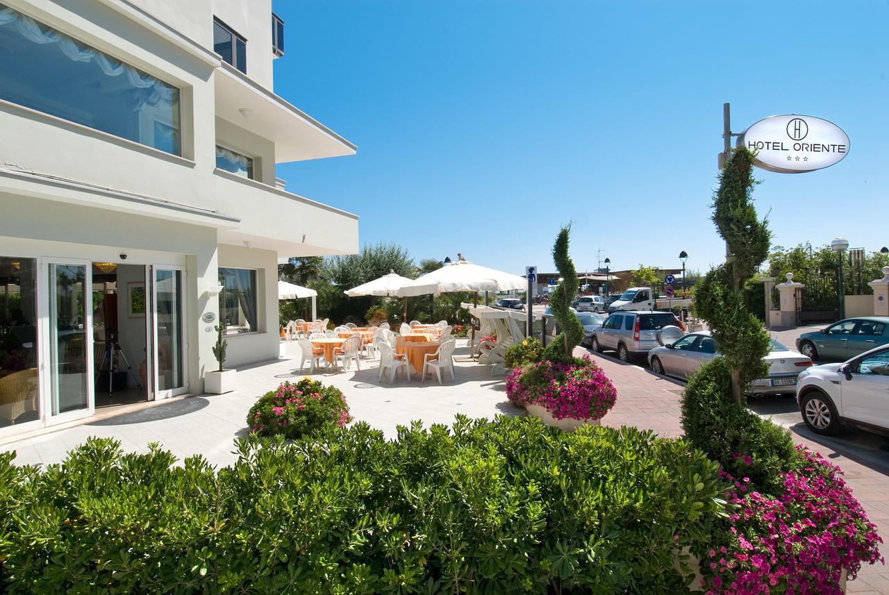 Hotel Oriente Milano Marittima Ngoại thất bức ảnh
